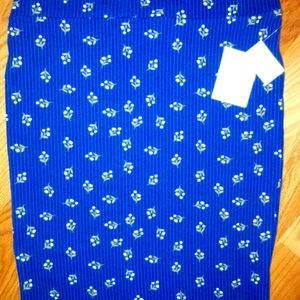 LuLaRoe Cassie pencil skirt